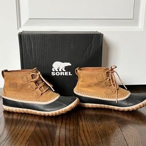 Sorel out and about booties